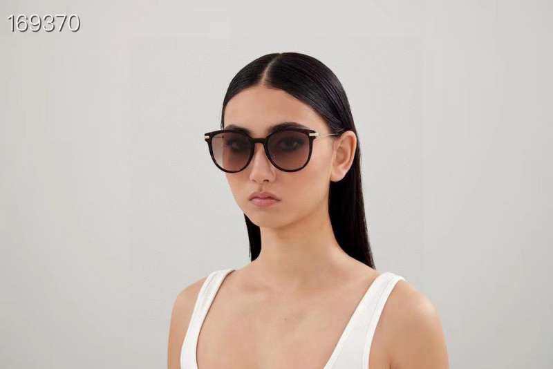 Picture of Gucci Sunglasses _SKUfw55563507fw